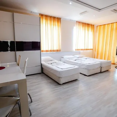 Apart Otel K&e And Sunny Beach