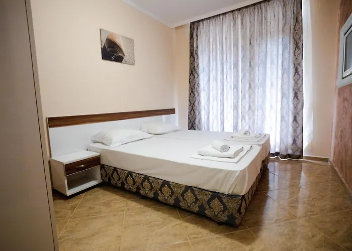 K&e And Słoneczny Brzeg