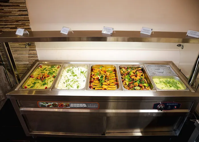 K&e And Słoneczny Brzeg