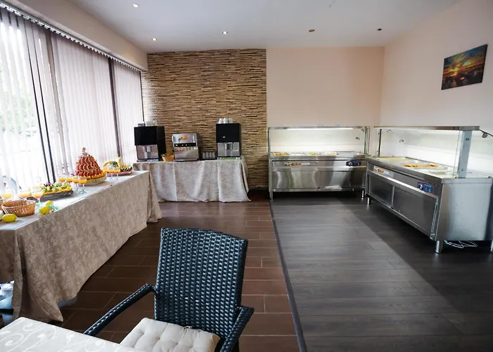 Hotel apartamentowy K&e And Słoneczny Brzeg